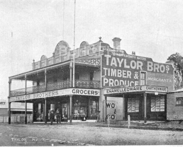 Taylor Brothers store in Moss Vale around 1905